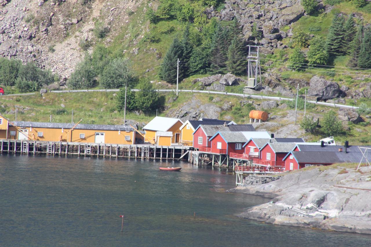 Tind Seaside Cabins Exterior foto